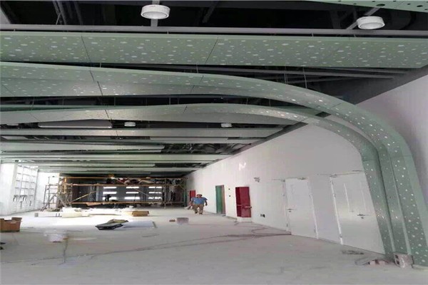 3mm氟碳铝单板应用